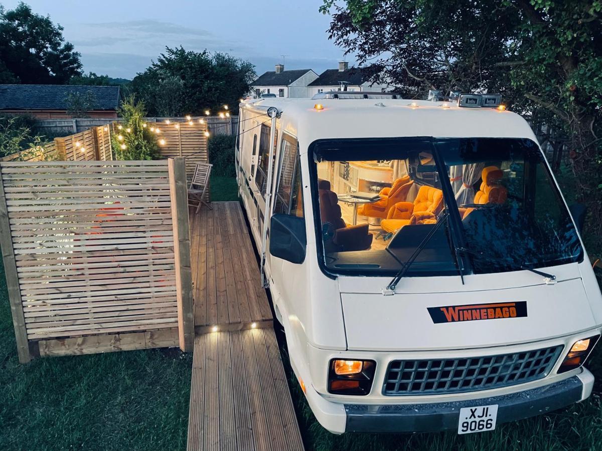 Villa Vintage 1980s Winnebago Oxford